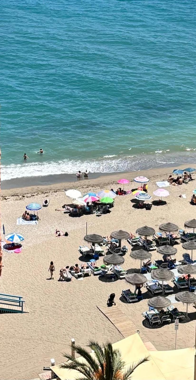 Apartamento Primera Linea De Playa Paseo Maritimo Perla 5 Fuengirola Exteriör bild