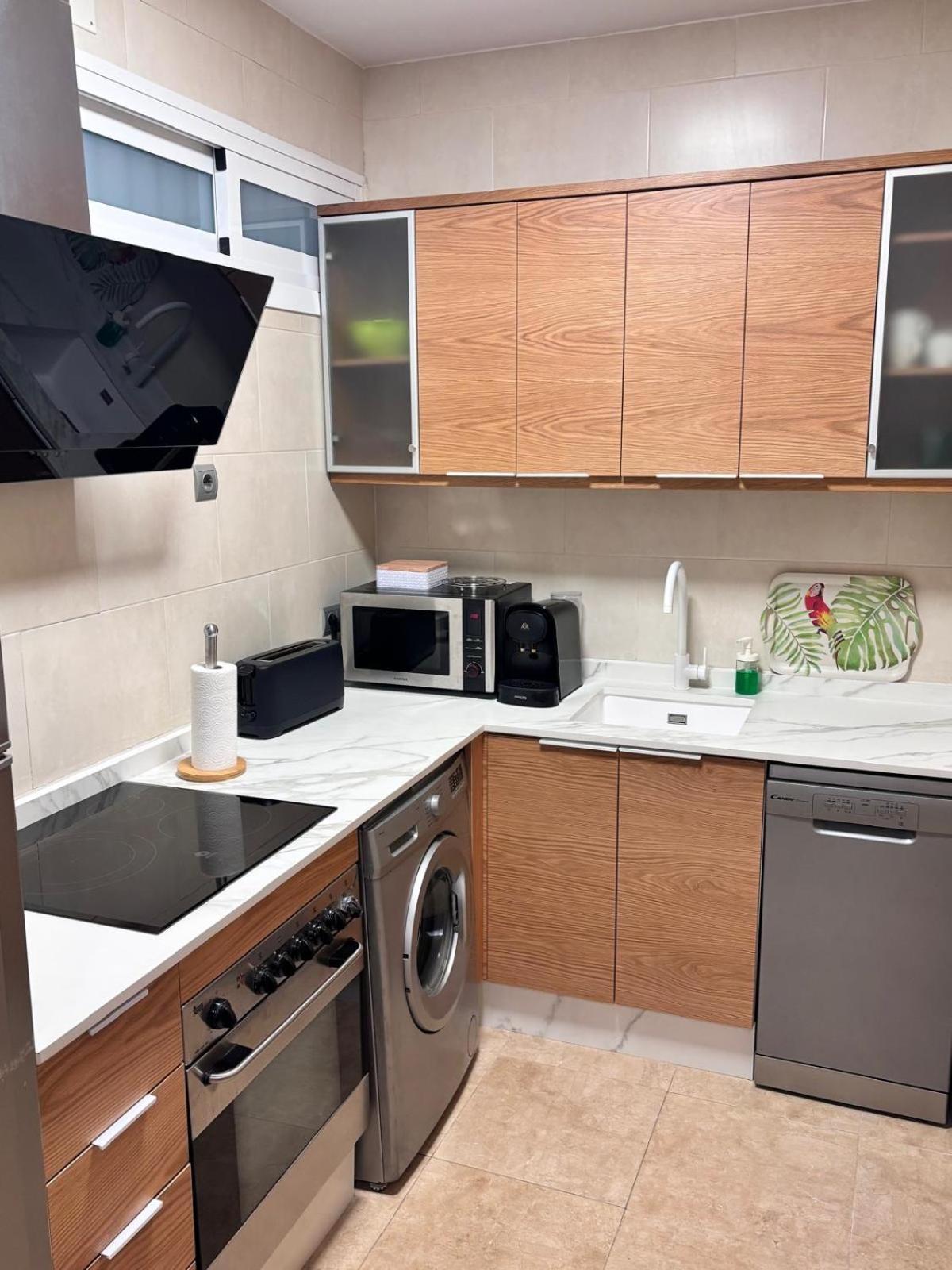 Apartamento Primera Linea De Playa Paseo Maritimo Perla 5 Fuengirola Exteriör bild