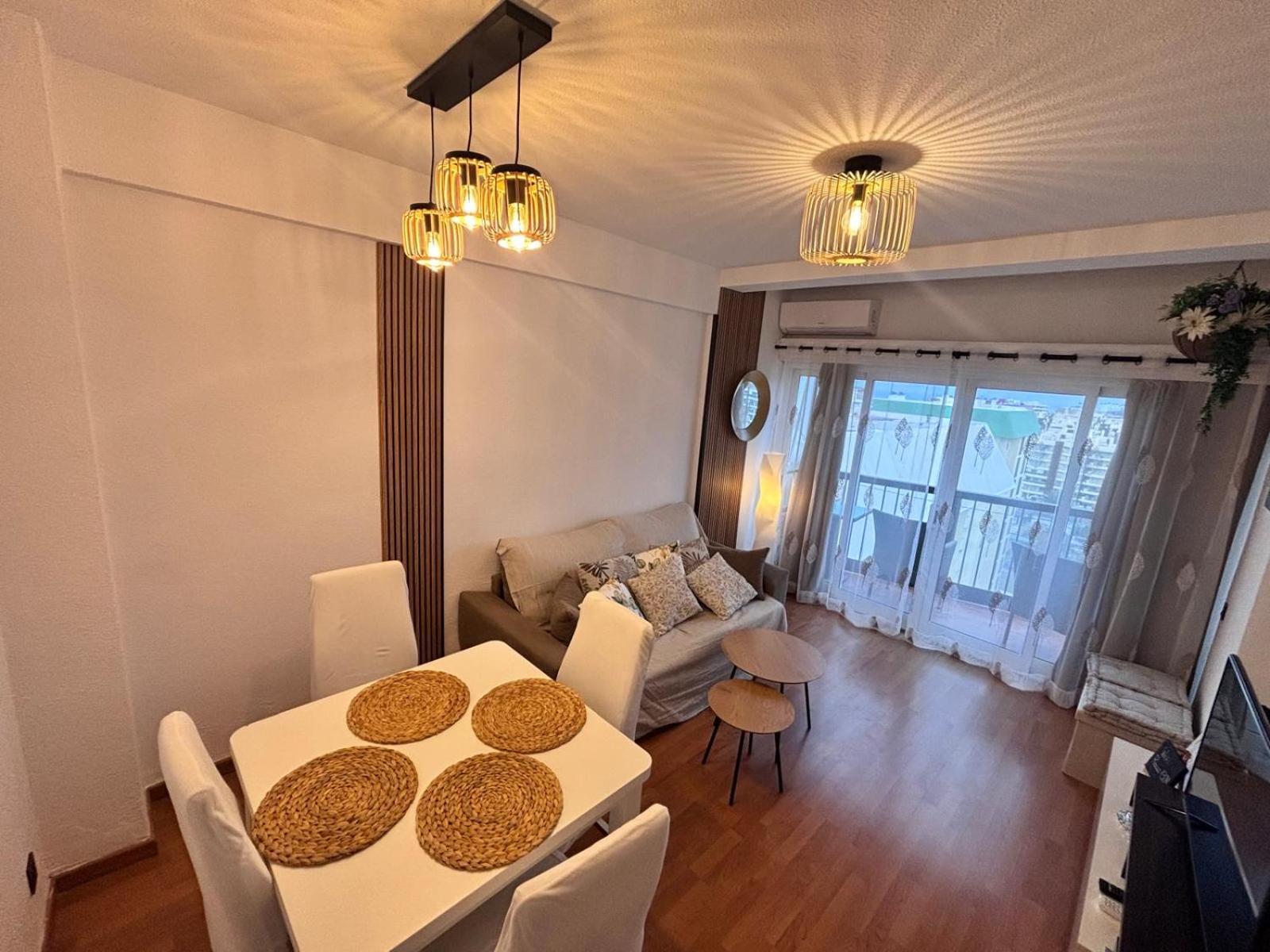 Apartamento Primera Linea De Playa Paseo Maritimo Perla 5 Fuengirola Exteriör bild
